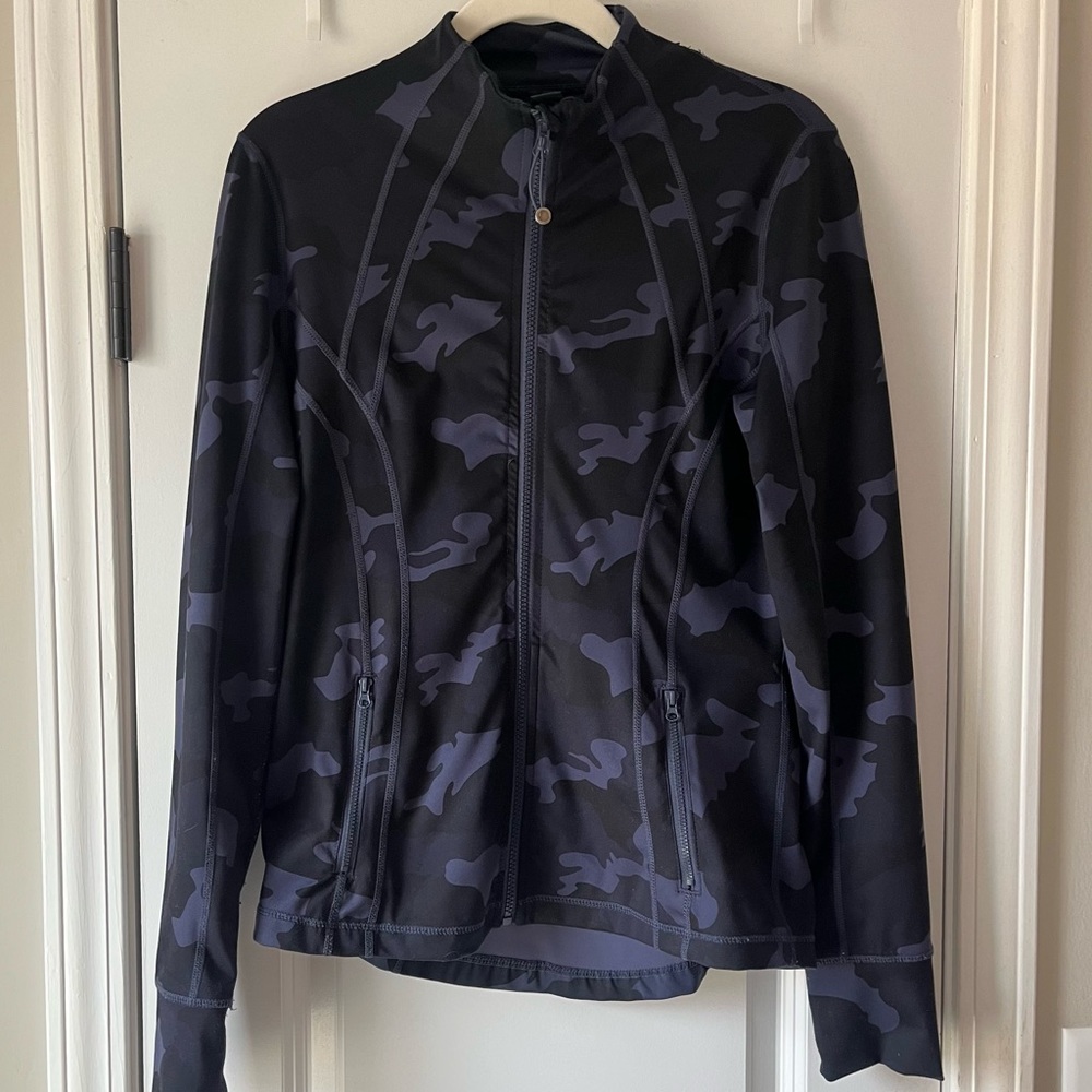 Yogalicious Purple Camo Zip Up Athletic Jacket